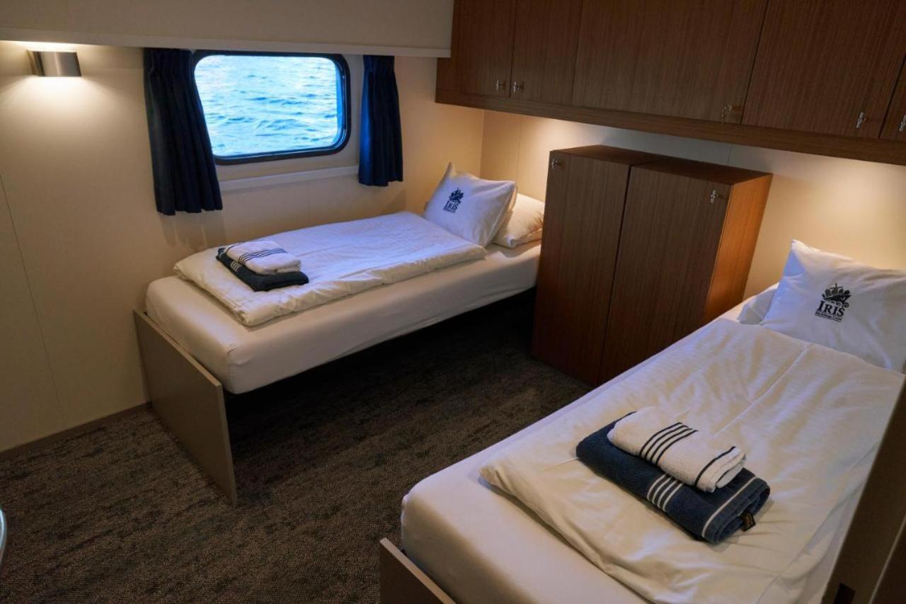 Hotelboat Iris Гронінген Екстер'єр фото